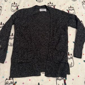 Kids soft Cardigan, two pockets, great layer over a Tee for in between weather.